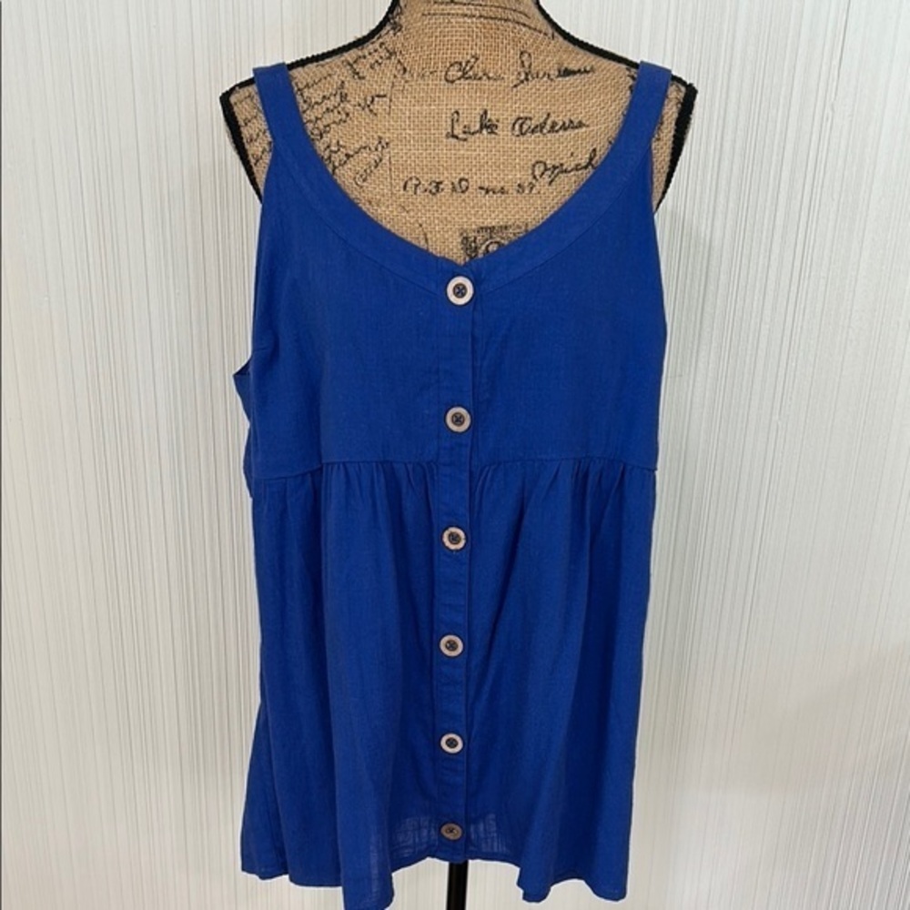 Terra & Sky Blue Buttoned Relaxed Tank Top
